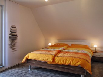 Ein Schlafzimmer im Dachgeschoss
